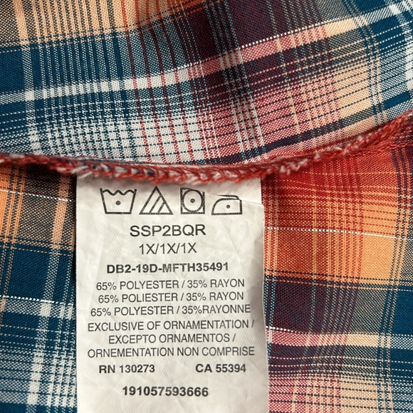 SALE  vtg  NWT boxy plaid blouse ,country metallic thread,PTP 25” oversized 1X - Picture 13 of 13